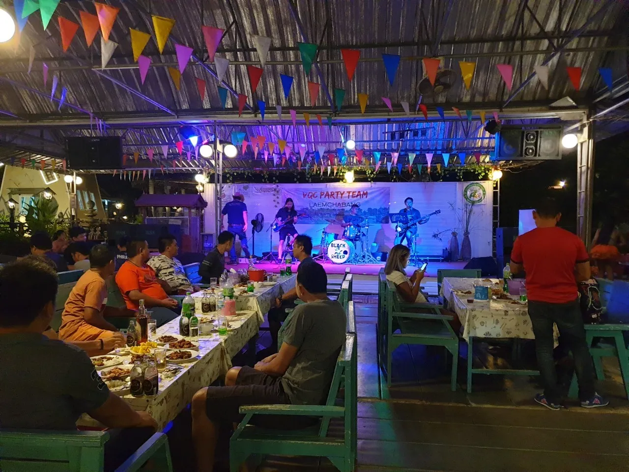 มิตซูบิชิมอเตอร์ - เที่ยวประจำปี 2 แผนก ที่ผึ้งหลวง แคมป์กราวด์ แก่งหินเพิง ปราจีนบุรี