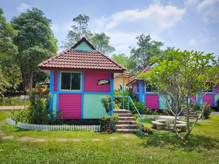 บ้านผึ้งหวาน โซน A (2–3 ท่าน) — ผึ้งหลวง แคมป์กราวด์