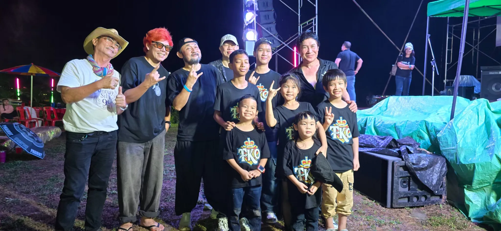 Smile Buffalo & T.K.O. Band - คอนเสิร์ตกลางแจ้ง & Night Party ที่ผึ้งหลวง แคมป์กราวด์ แก่งหินเพิง ปราจีนบุรี