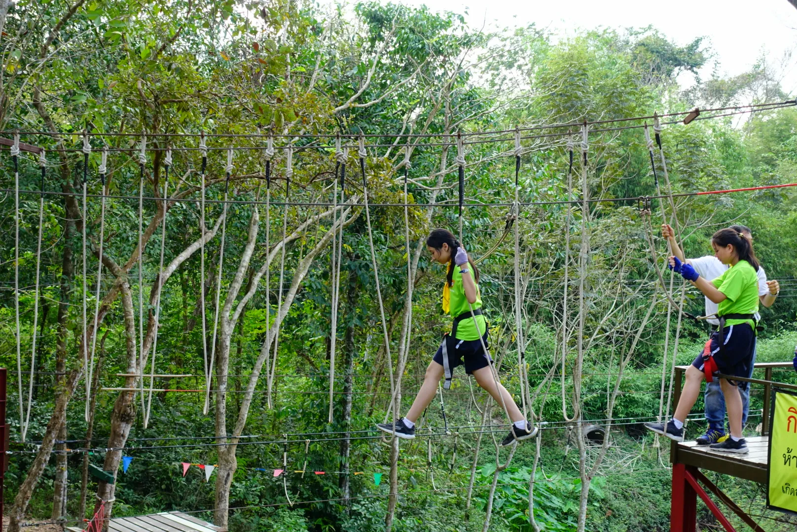 ค่าย Pathfinder โรงเรียนนานาชาติเอกมัย ที่ผึ้งหลวง แคมป์กราวด์ แก่งหินเพิง ปราจีนบุรี