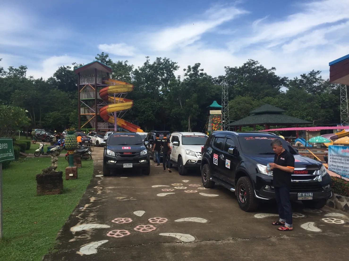 Isuzu MU-X Group - คาราวานแรลลี่ ที่ผึ้งหลวง แคมป์กราวด์ แก่งหินเพิง ปราจีนบุรี