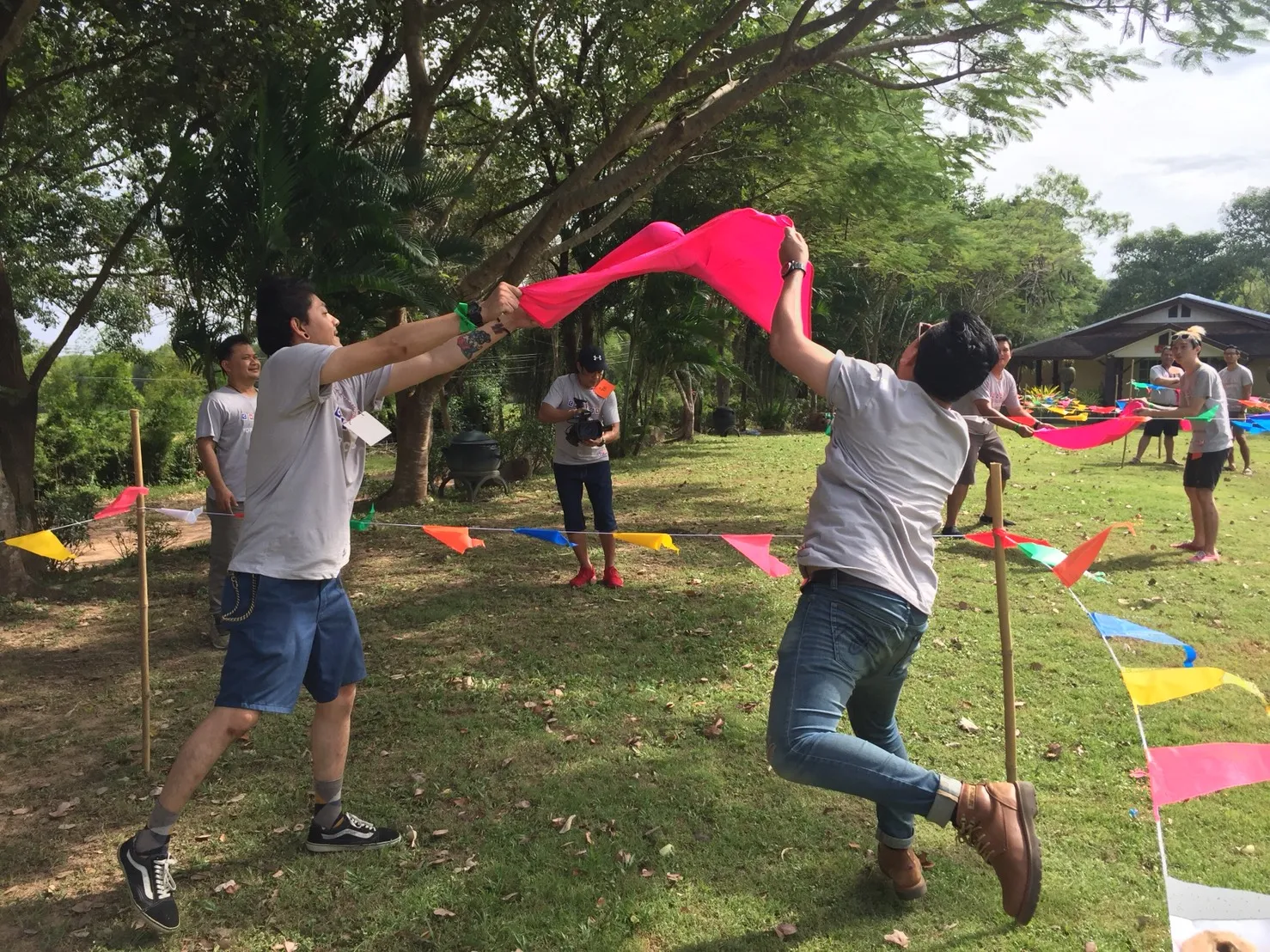 บริษัท TV24 - สัมมนา & Team Building ที่ผึ้งหลวง แคมป์กราวด์ แก่งหินเพิง ปราจีนบุรี