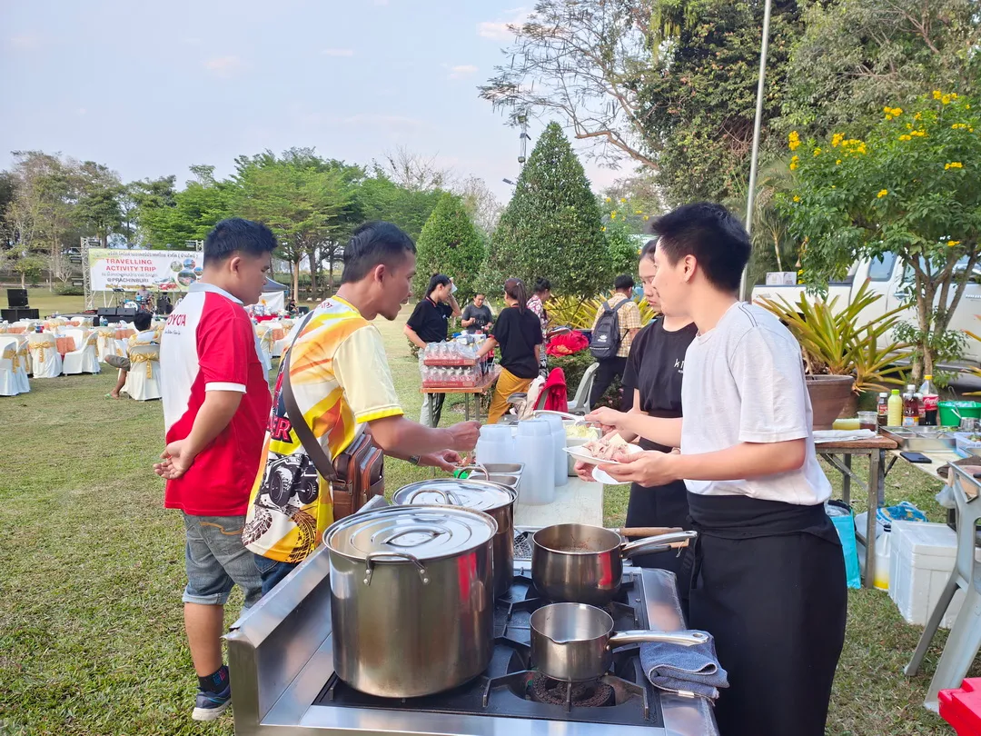 บริษัท โตโยต้า บ้านโพธิ์ - เที่ยวประจำปี 140 ท่าน ที่ผึ้งหลวง แคมป์กราวด์ แก่งหินเพิง ปราจีนบุรี